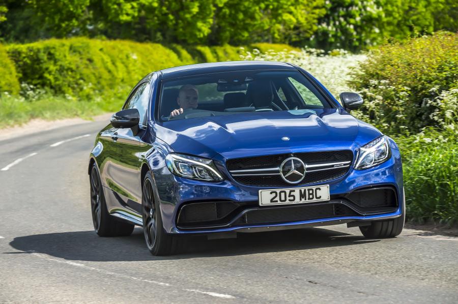  Mercedes-AMG C63 S Coupe 2016 года  (UK) (фото 1 из 30)